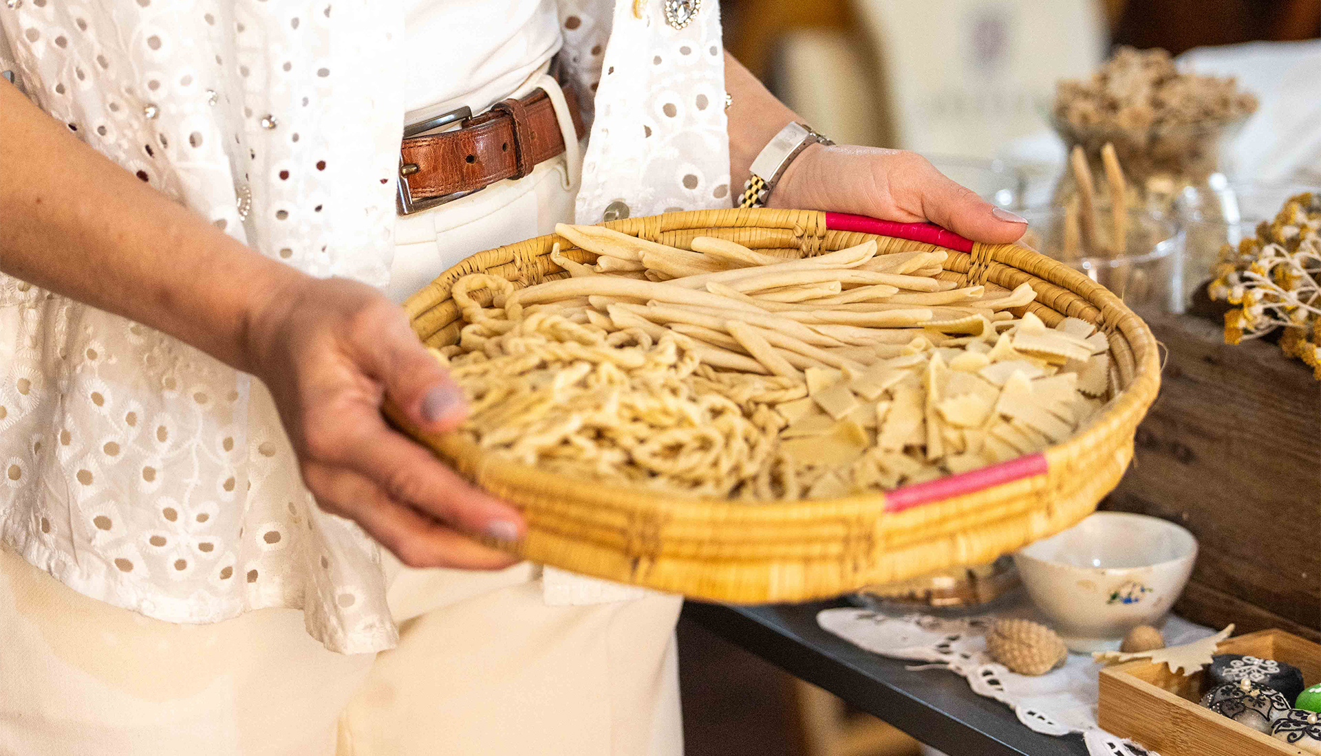 Fresh pasta basket at Arimani